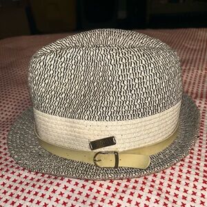 WAYAN Fedora Hat, One Size, Strings To Adjust.